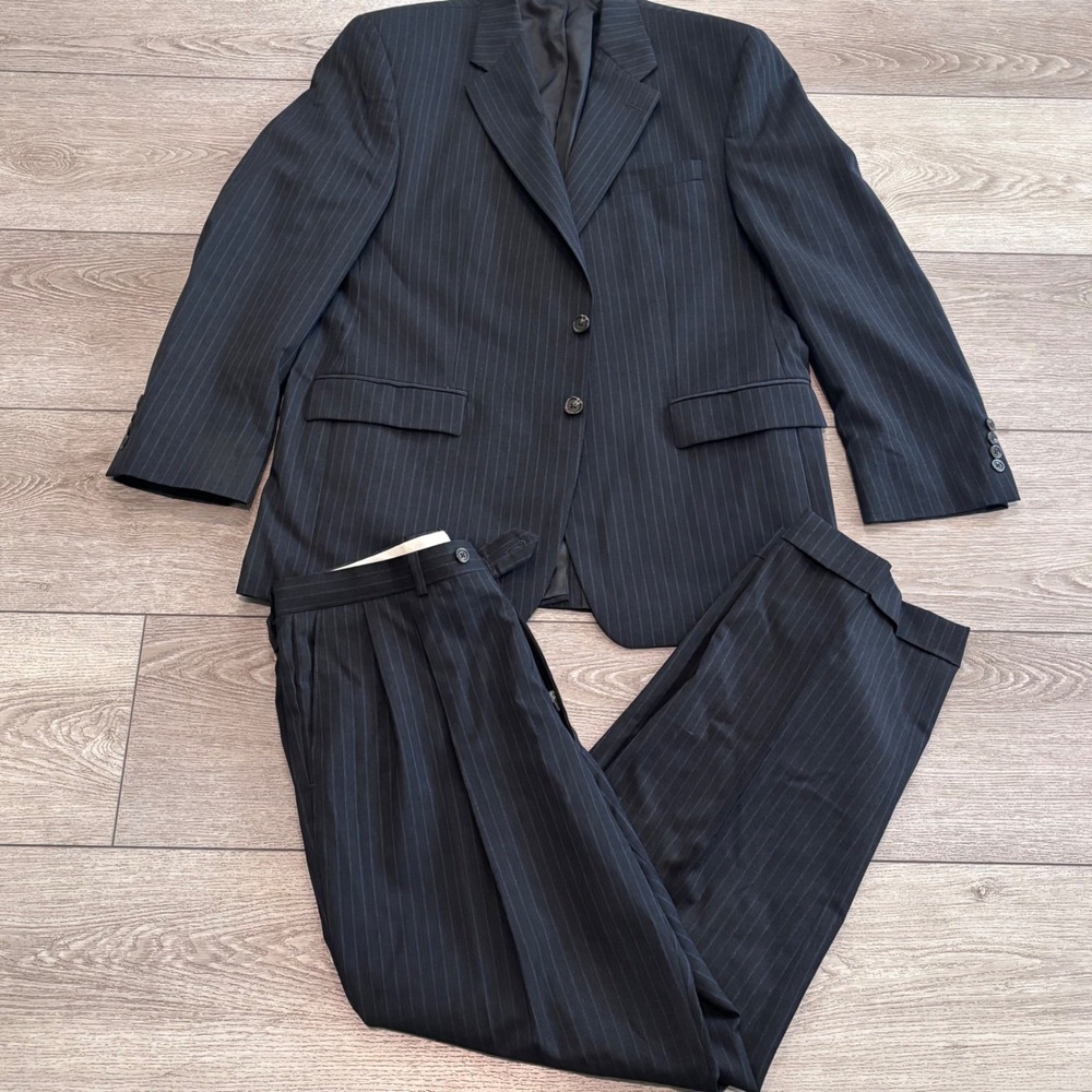 Lauren Ralph Lauren Suit Mens 42R Black Blue Pinstripe Wool Cashmere Blend Pleat